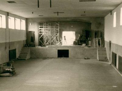 1955 - Construction de l'aile de la salle de théâtre