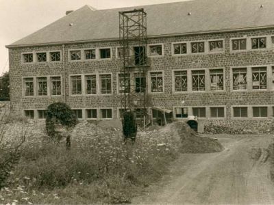 1955 - Construction de l'aile de la salle de théâtre