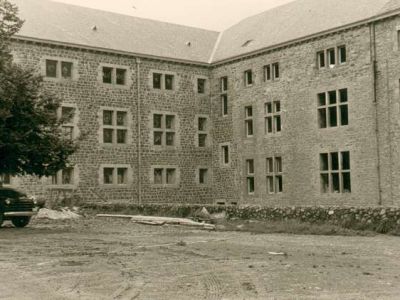 1955 - Construction de l'aile de la salle de théâtre